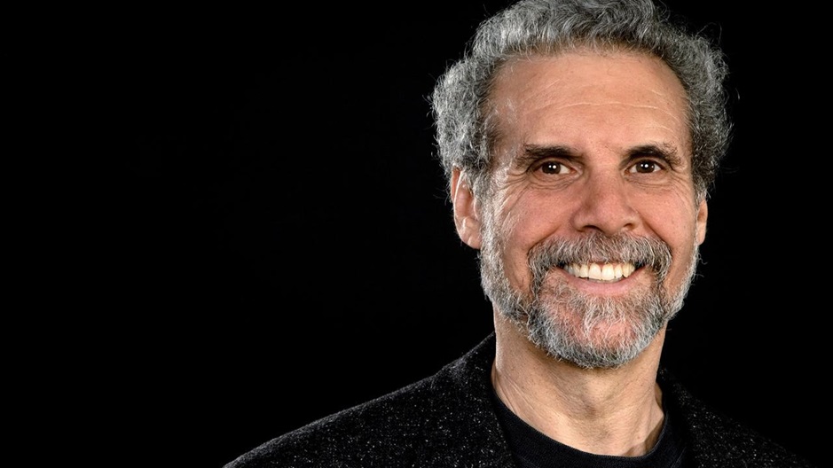 Daniel Goleman<br>Renowned Psychologist, Emotional Intelligence Pioneer, and Bestselling Author 
